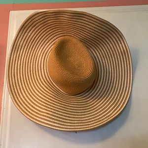 Big Beautiful Beach Hat